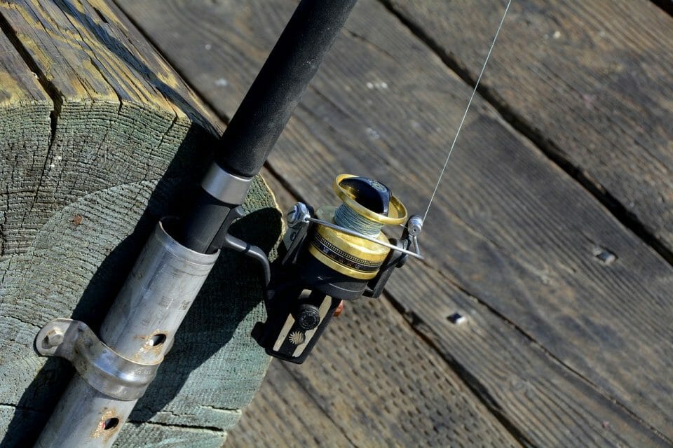 fishing-reel-1787079_1280