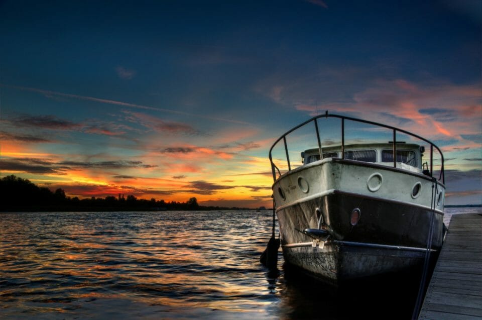 sunset-boat-lake-hdr-9242.jpg