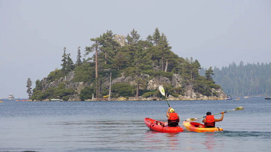 Guide to Kayaking